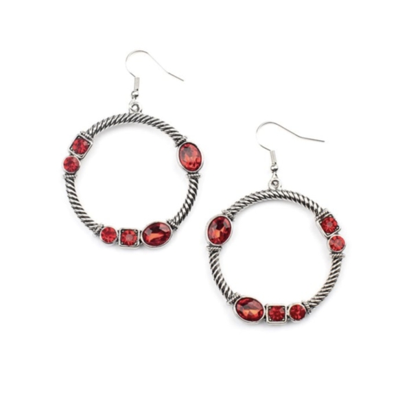 💎 ​Glamorous Garland - Red - Picture 2 of 2